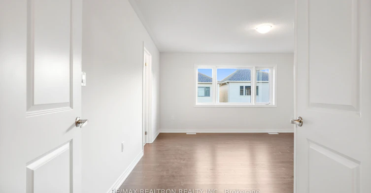 21 Prudhoe Terrace, Barrie, ON, L9S 2Z8 - 25