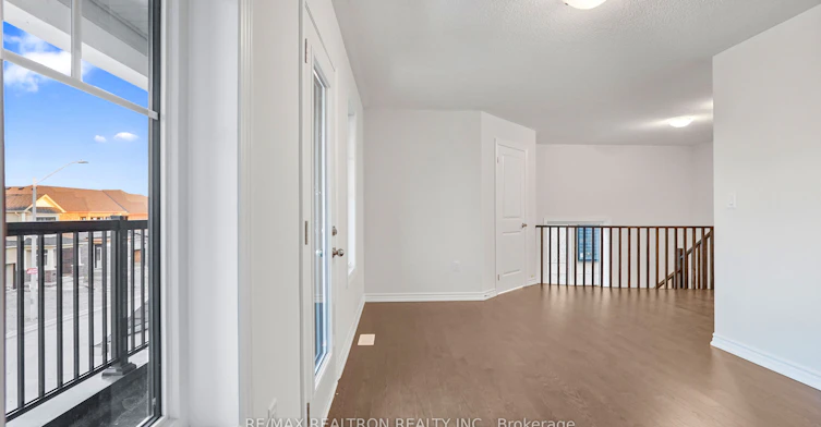21 Prudhoe Terrace, Barrie, ON, L9S 2Z8 - 20