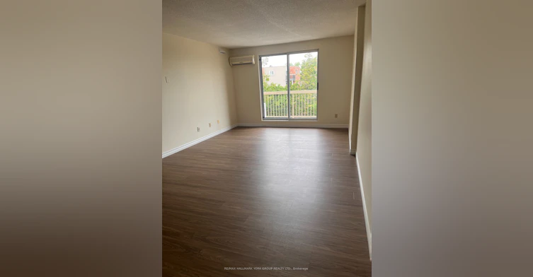 O12-131 Edgehill Drive, Barrie, ON, L4N 1L9