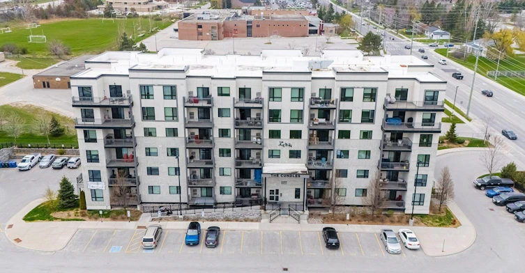 208-295 Cundles Road E, Barrie, ON, L4M 0K8 - 3