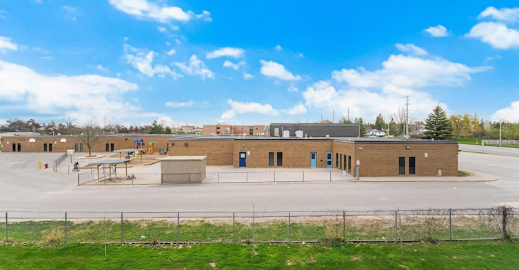 208-295 Cundles Road E, Barrie, ON, L4M 0K8 - 32
