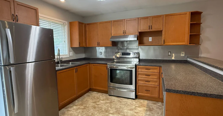 Main-171 Hanmer Street E, Barrie, ON, L4M 6W2 - 2