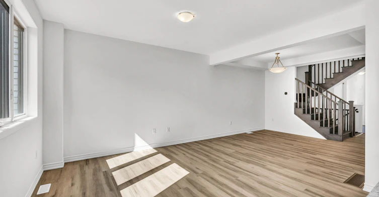 13 Vinewood Crescent, Barrie, ON, L9J 1B6 - 6