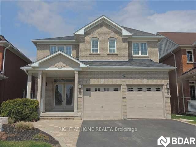 B-42 Westminster Circle, Barrie, ON, L4M 0A4