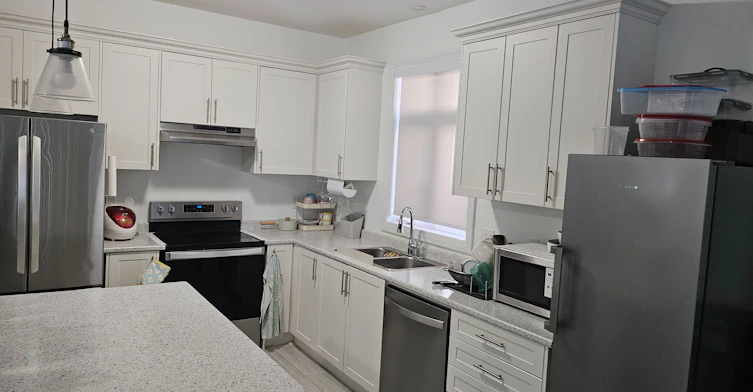 31 Copperhill Heights, Barrie, ON, L9J 0K6 - 4