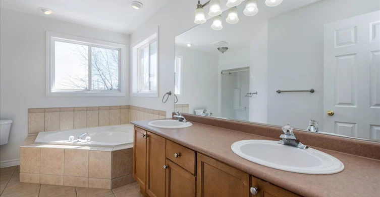 Main Flr-229 Sproule Drive, Barrie, ON, L4N 0P4 - 16