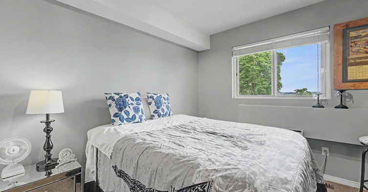 415-126 Bell Farm Road, Barrie, ON, L4M 6J3 - 8