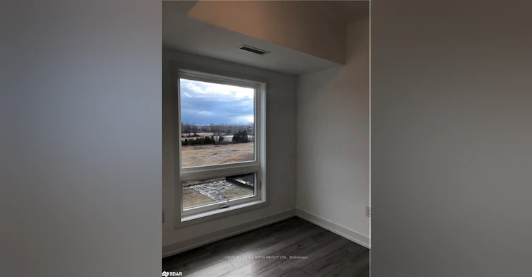 611-10 Culinary Lane, Barrie, ON, L9J 0K2 - 21