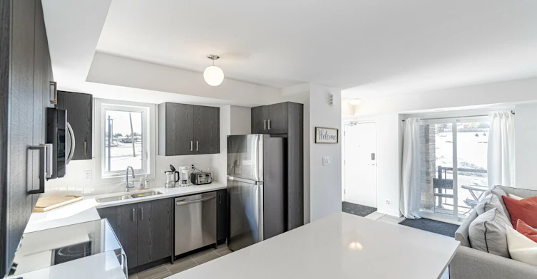 44 Magnolia Lane, Barrie, ON, L9J 0N9 - 7