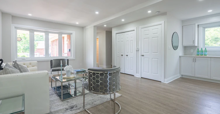 32 Rosenfeld Drive, Barrie, ON, L4M 5X2 - 8