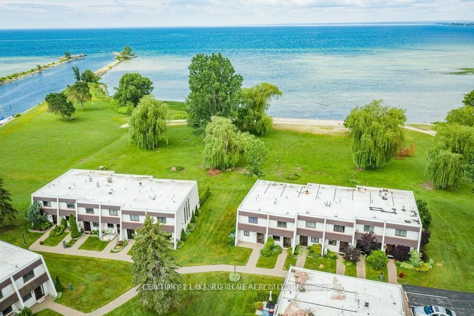 Unit 27-1 Paradise Boulevard W, Ramara, ON, L0K 1B0