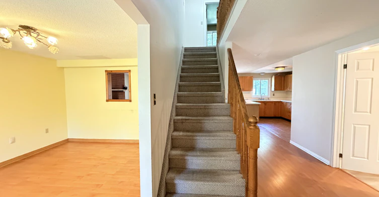 Upper-29 Irwin Drive, Barrie, ON, L4N 7A6 - 3