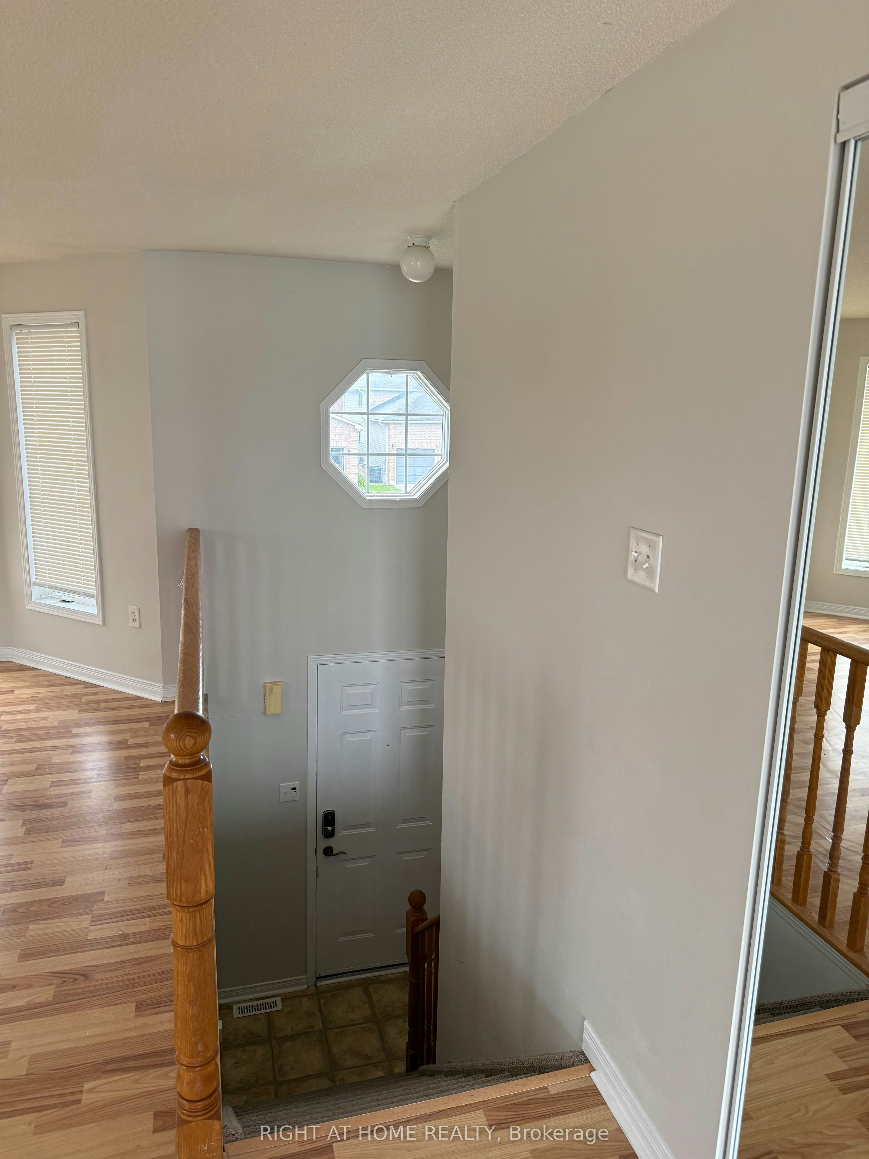 Upper-229 Dunsmore Lane, Barrie, ON, L4M 7A3 - 3