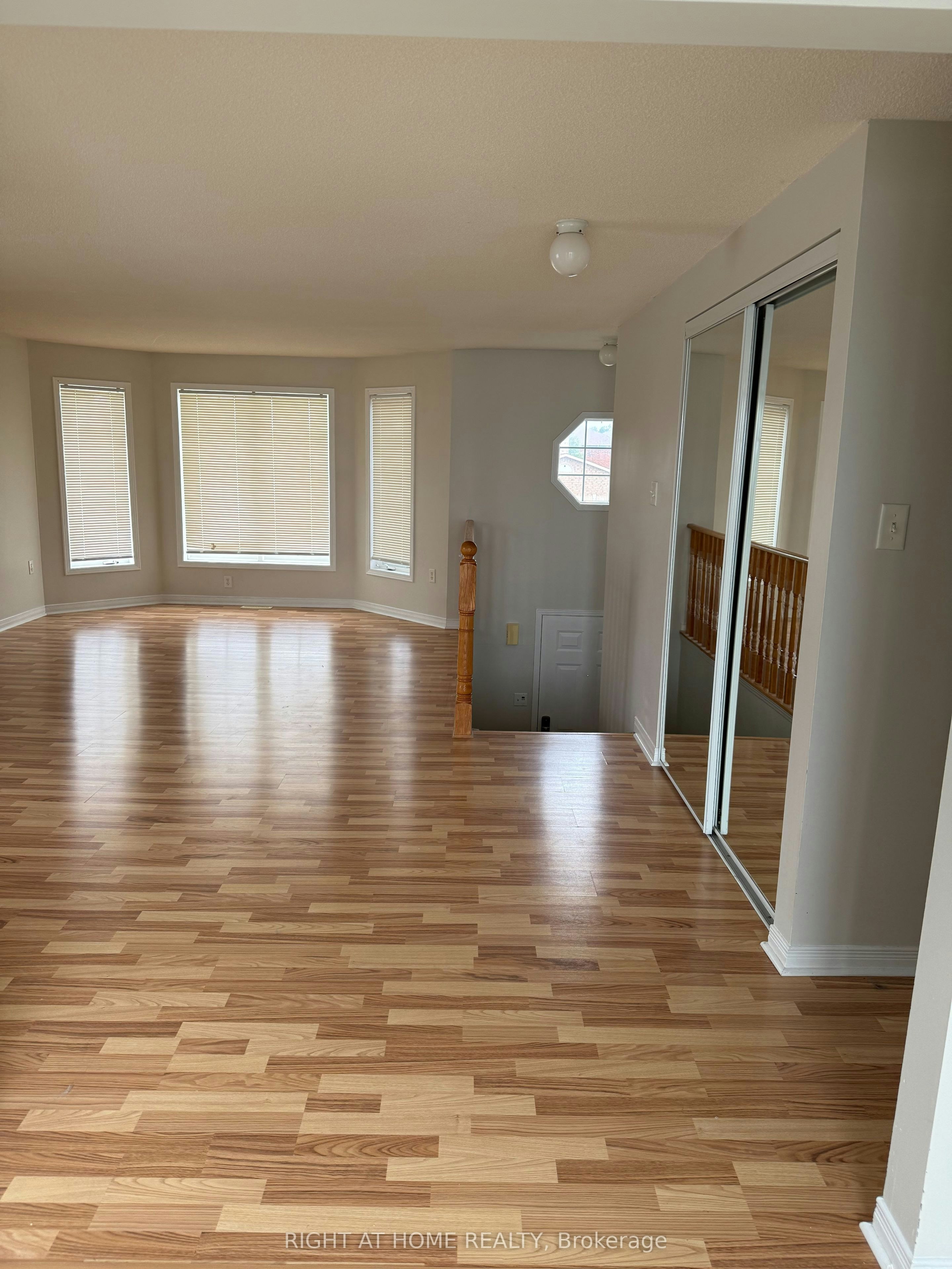 Upper-229 Dunsmore Lane, Barrie, ON, L4M 7A3 - 4