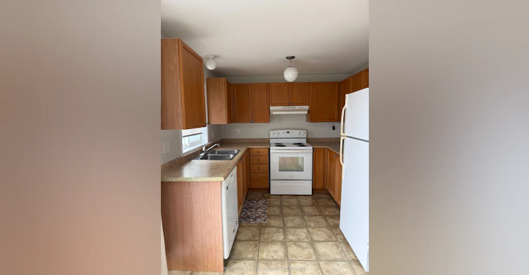 Upper-229 Dunsmore Lane, Barrie, ON, L4M 7A3 - 6