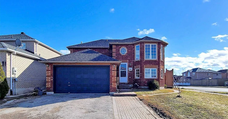 Upper-229 Dunsmore Lane, Barrie, ON, L4M 7A3