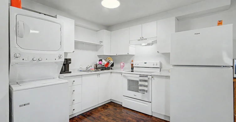 Lower-48 Cassandra Drive, Barrie, ON, L4M 6Z3 - 3