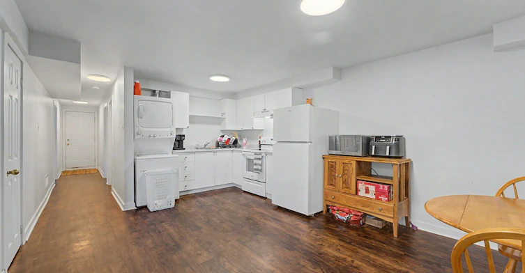 Lower-48 Cassandra Drive, Barrie, ON, L4M 6Z3 - 2