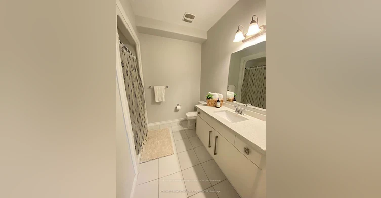 B-13 Gaskin Court N, Barrie, ON, L4N 6K2 - 7