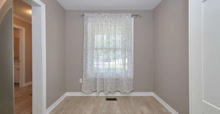 31 D'ambrosio Drive, Barrie, ON, L4N 6V6 - 10