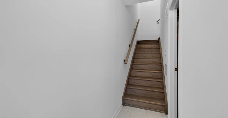 9 Silo Mews, Barrie, ON, L9J 0V4 - 5