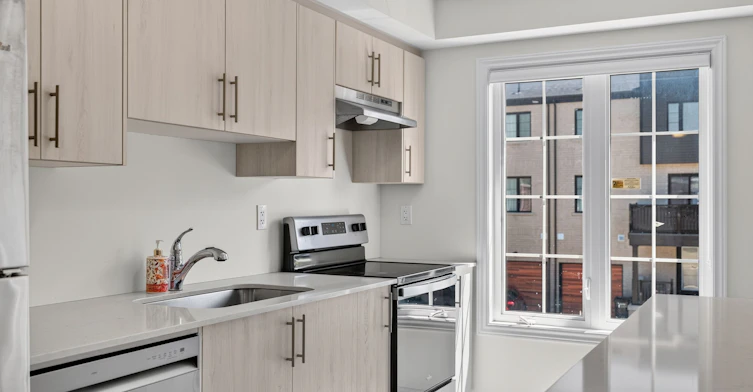 9 Silo Mews, Barrie, ON, L9J 0V4 - 14
