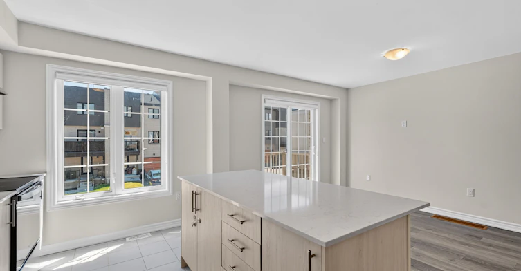 9 Silo Mews, Barrie, ON, L9J 0V4 - 16