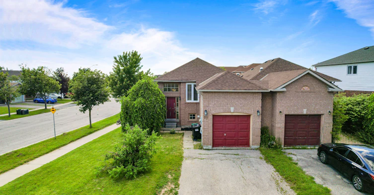 87 Rundle Crescent, Barrie, ON, L4N 8E6