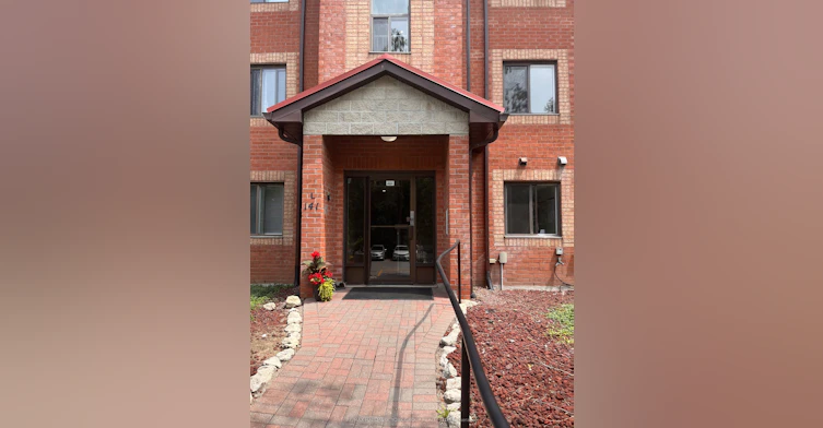 L5-141 Edgehill Drive, Barrie, ON, L4N 1L9