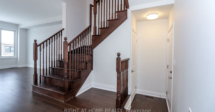 18 Periwinkle Road, Springwater, ON, L9X 2E2 - 8