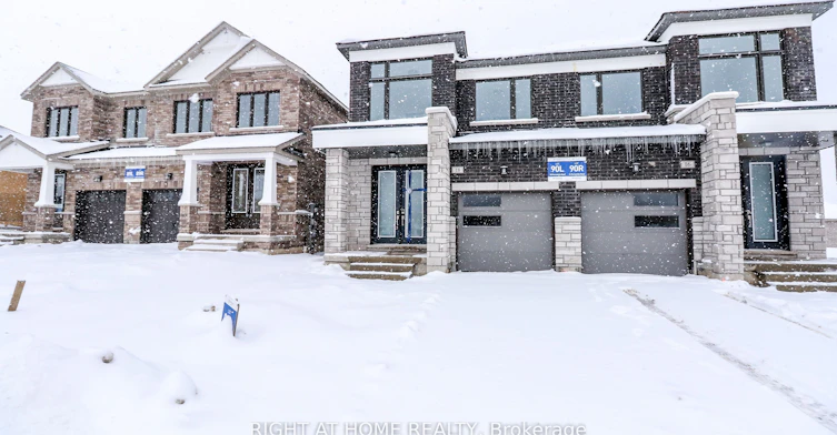 18 Periwinkle Road, Springwater, ON, L9X 2E2