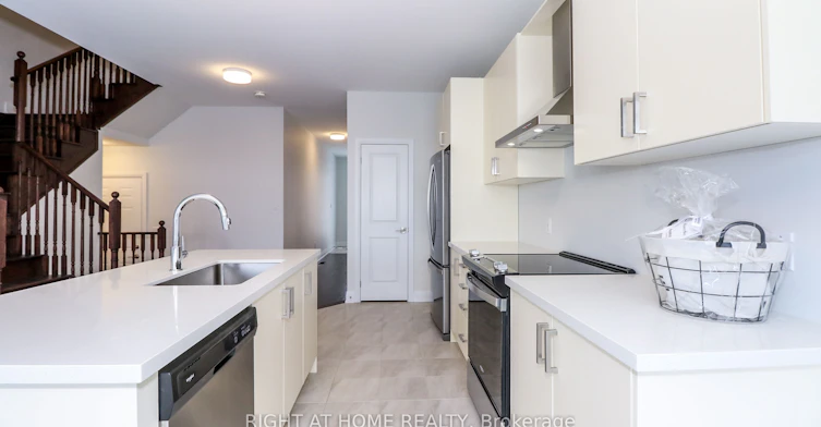 18 Periwinkle Road, Springwater, ON, L9X 2E2 - 14