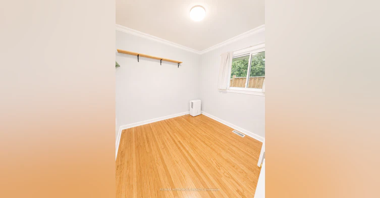 MAIN-266 Napier Street, Barrie, ON, L4M 1X9 - 8