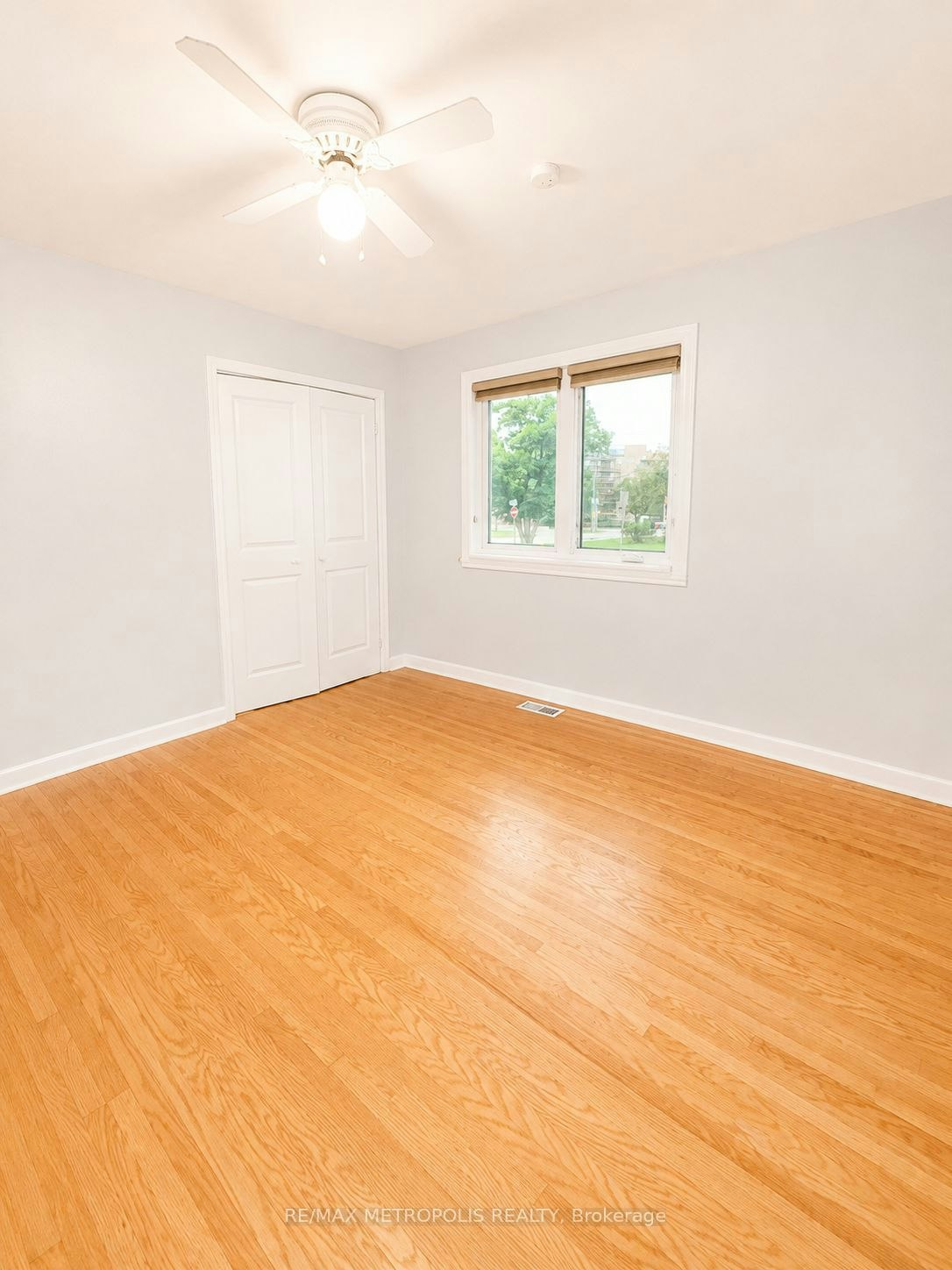 MAIN-266 Napier Street, Barrie, ON, L4M 1X9 - 14