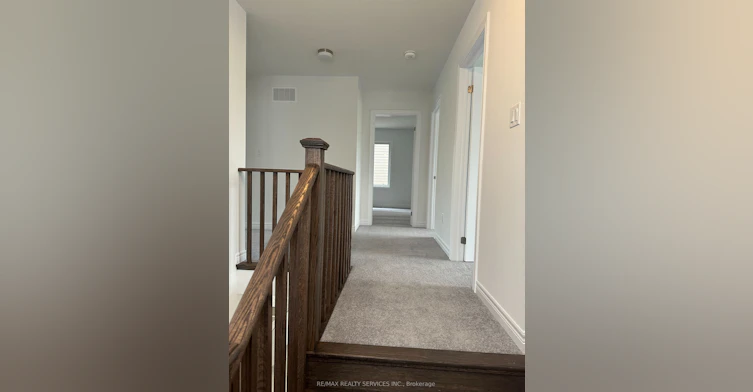 136 Thicketwood Avenue, Barrie, ON, L9J 0W8 - 8