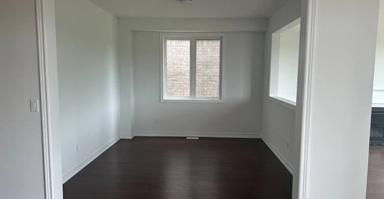 136 Thicketwood Avenue, Barrie, ON, L9J 0W8 - 4