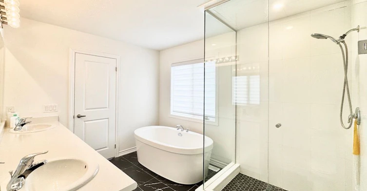 79 Calypso Avenue, Springwater, ON, L9X 2C5 - 8