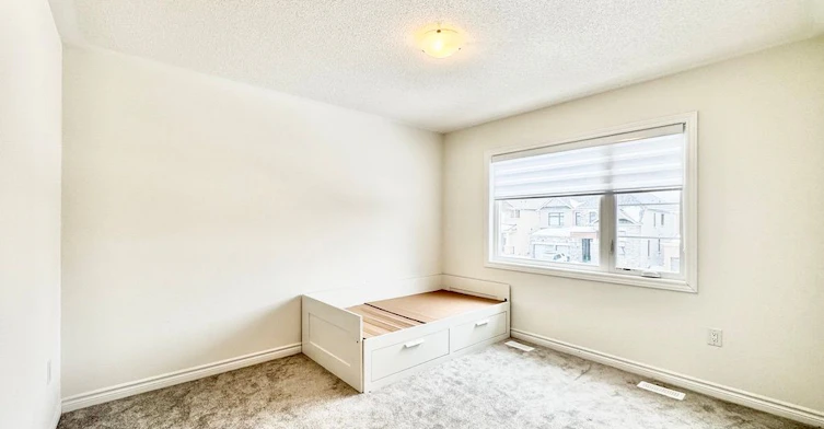 79 Calypso Avenue, Springwater, ON, L9X 2C5 - 11