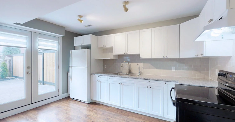 Lower-17 Porritt Street, Barrie, ON, L4N 6Y5 - 11