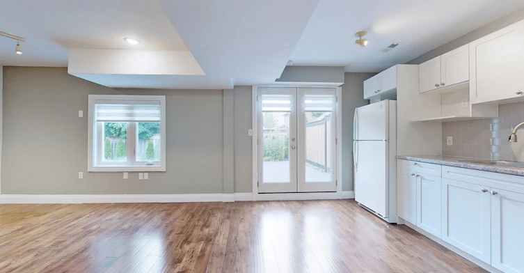 Lower-17 Porritt Street, Barrie, ON, L4N 6Y5 - 6