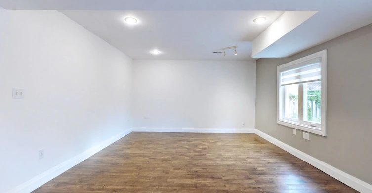 Lower-17 Porritt Street, Barrie, ON, L4N 6Y5 - 7