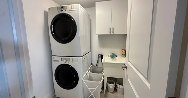 lower-30 Barnyard Trail, Barrie, ON, L9J 0V5 - 12