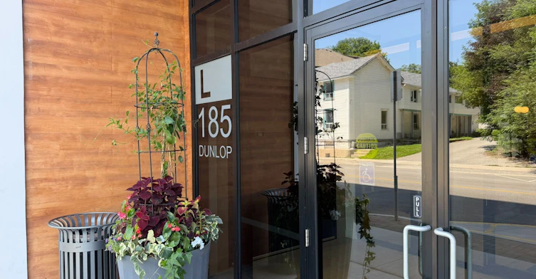 303-185 Dunlop Street E, Barrie, ON, L4M 0L7 - 3