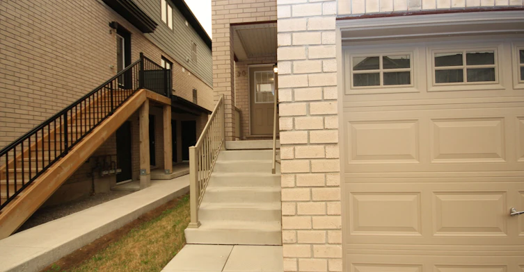 30 Wagon Lane, Barrie, ON, L9J 0V1 - 5