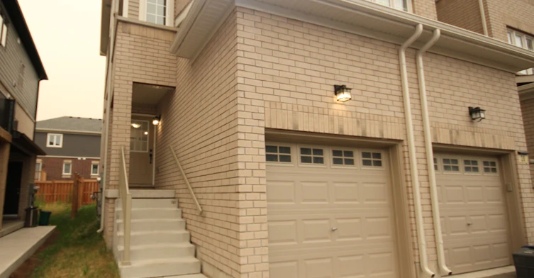 30 Wagon Lane, Barrie, ON, L9J 0V1 - 4