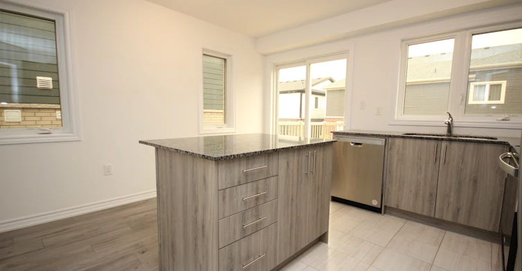 30 Wagon Lane, Barrie, ON, L9J 0V1 - 15