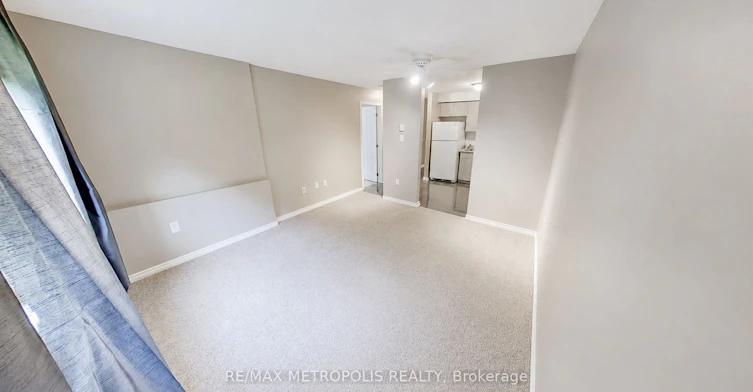 1-3 Sawmill Road, Barrie, ON, L4N 6X3 - 4