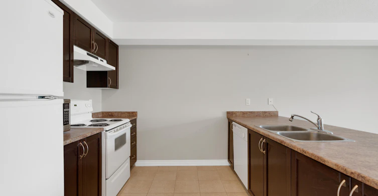 15-137 Sydenham Wells Drive, Barrie, ON, L4M 0G7 - 7