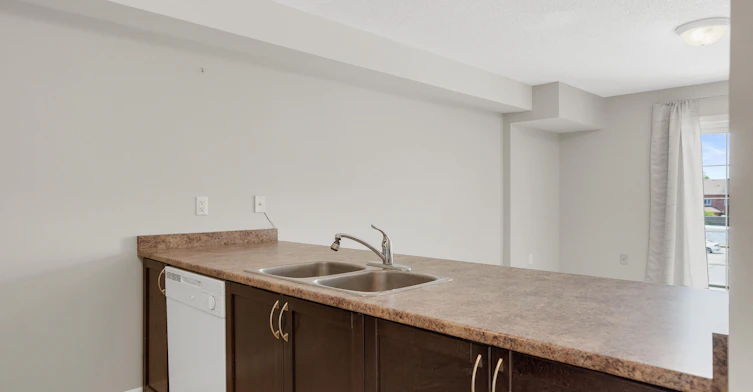 15-137 Sydenham Wells Drive, Barrie, ON, L4M 0G7 - 8