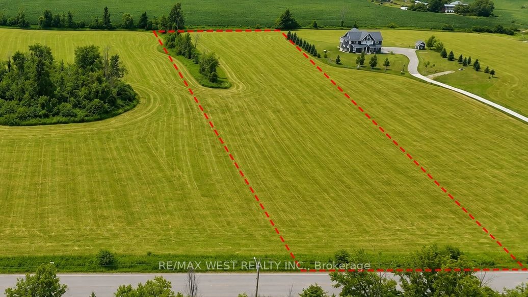 22 Sydenham Trail W, Clearview, ON, L0M 1H0